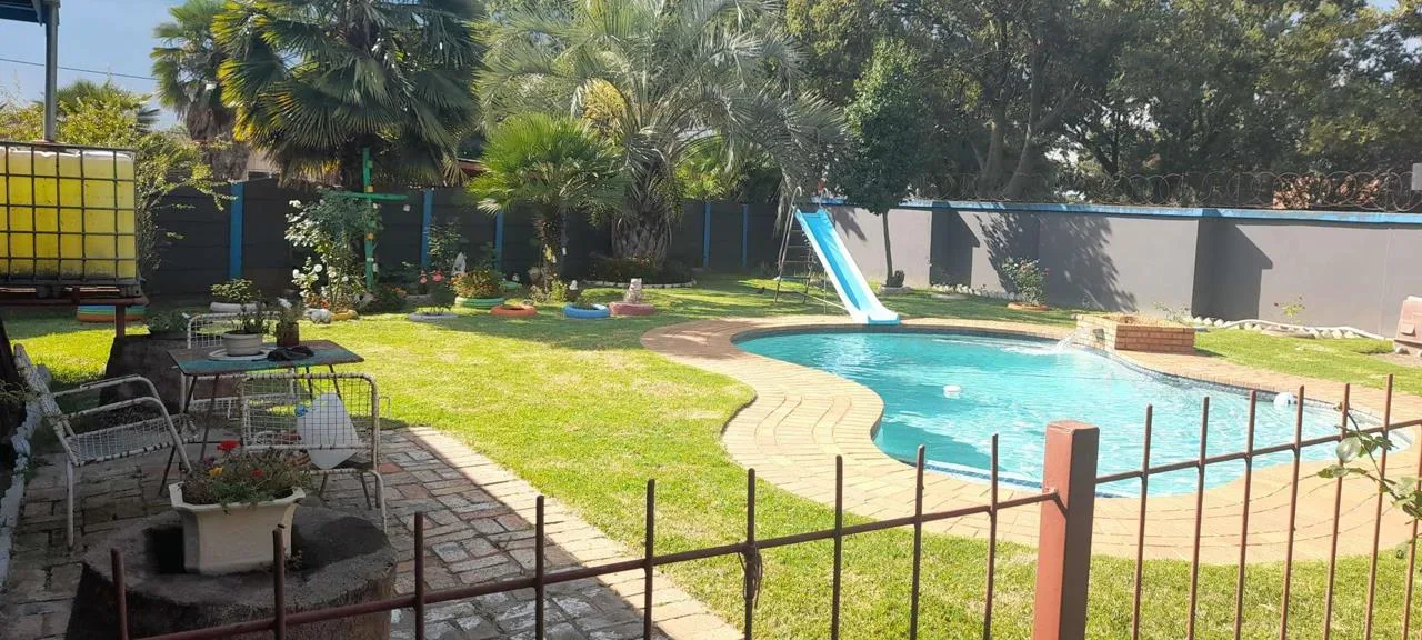 4 Bedroom House for sale in Ferryvale