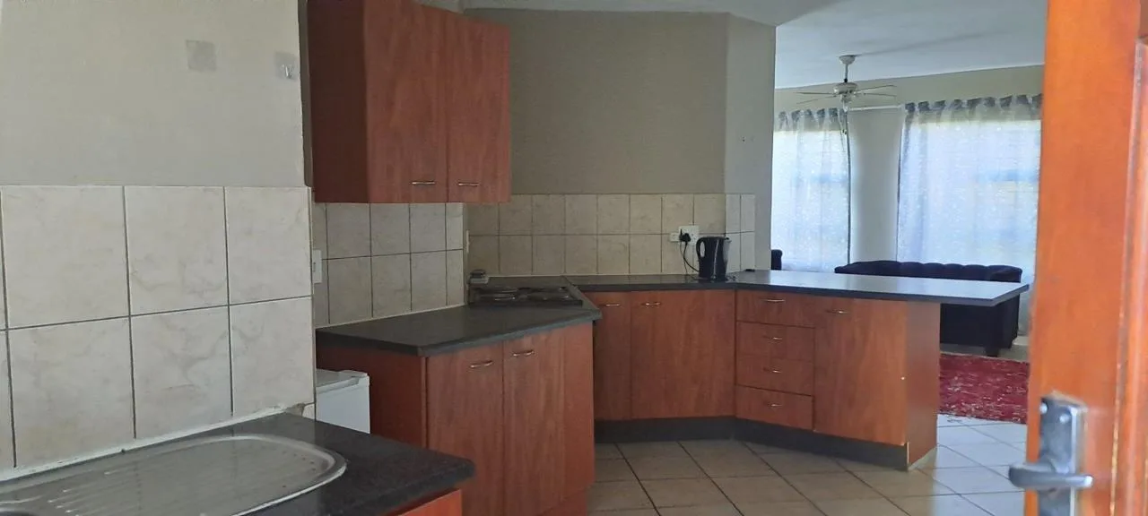 2 Bedroom Apartment / flat for sale in Penina Park Ext 1