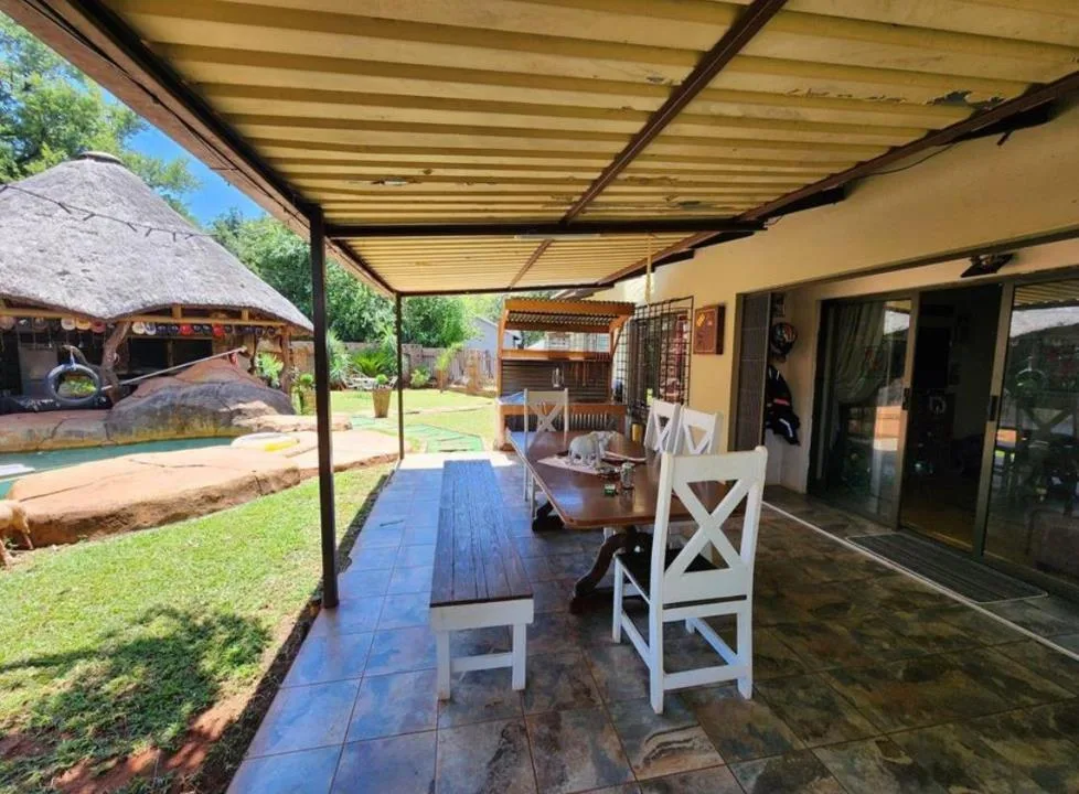 4 Bedroom House for sale in Thabazimbi