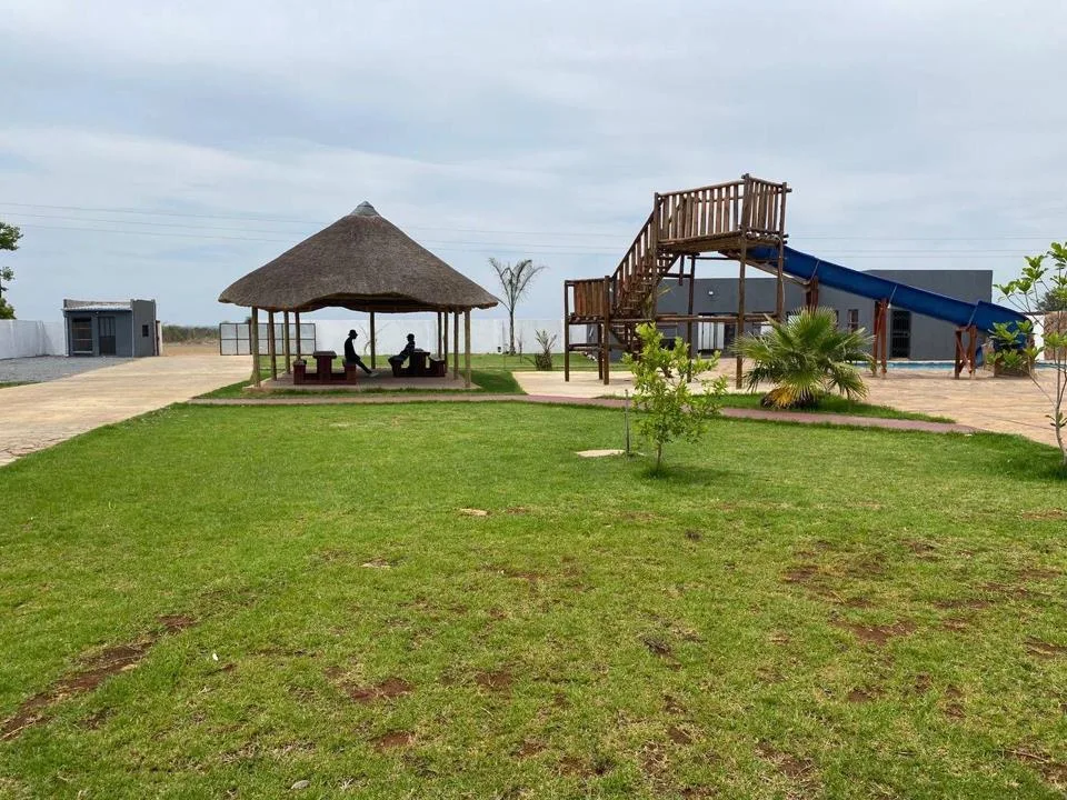 15 Bedroom House for sale in Hammanskraal