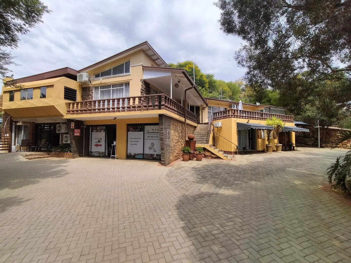 Retail space in Flamwood