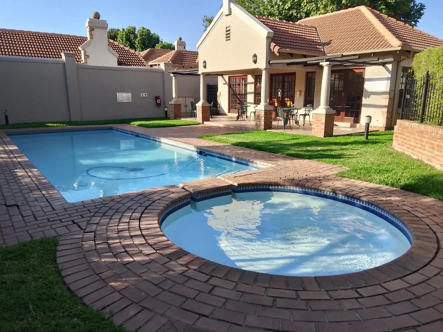 1 Bedroom Apartment in Lonehill