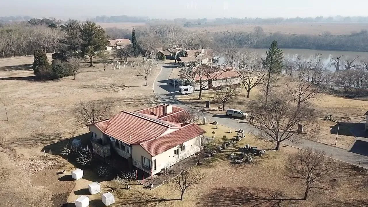 4 Bedroom House for sale in Deneysville