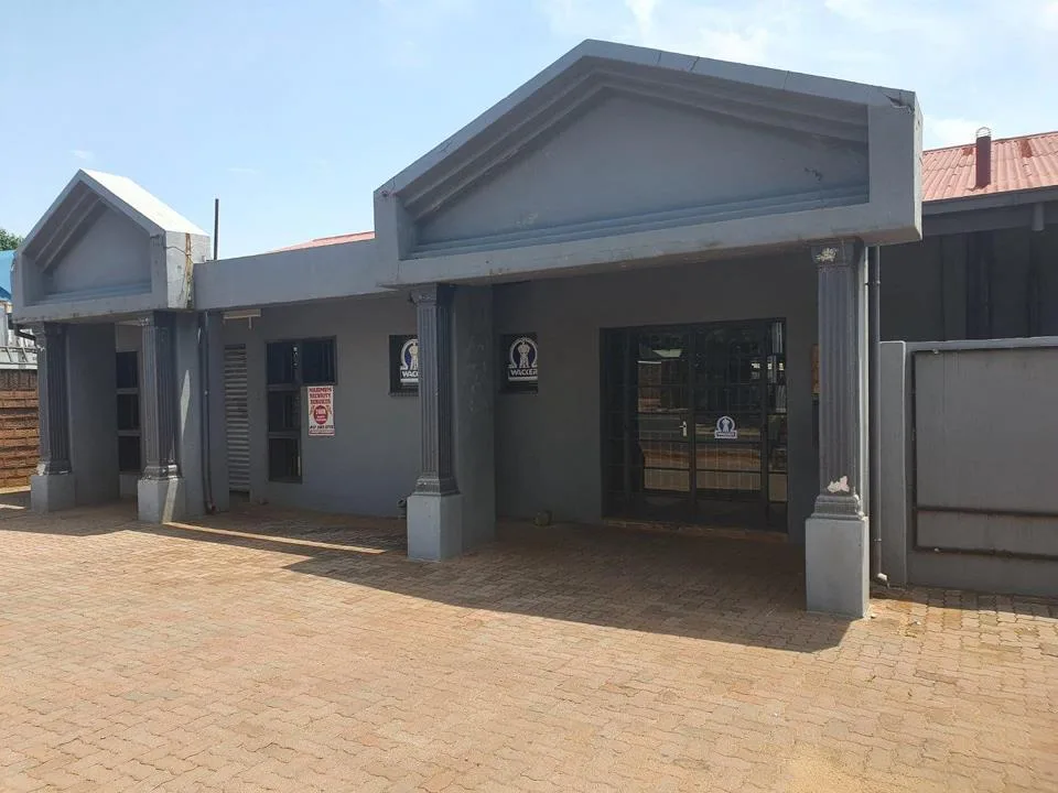 14 Bedroom House for sale in Pretoria North