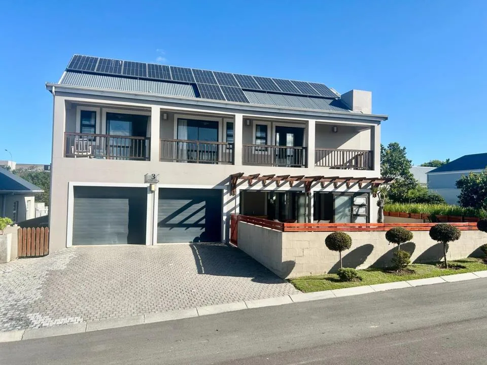 3 Bedroom House for sale in Kraaibosch Country Estate