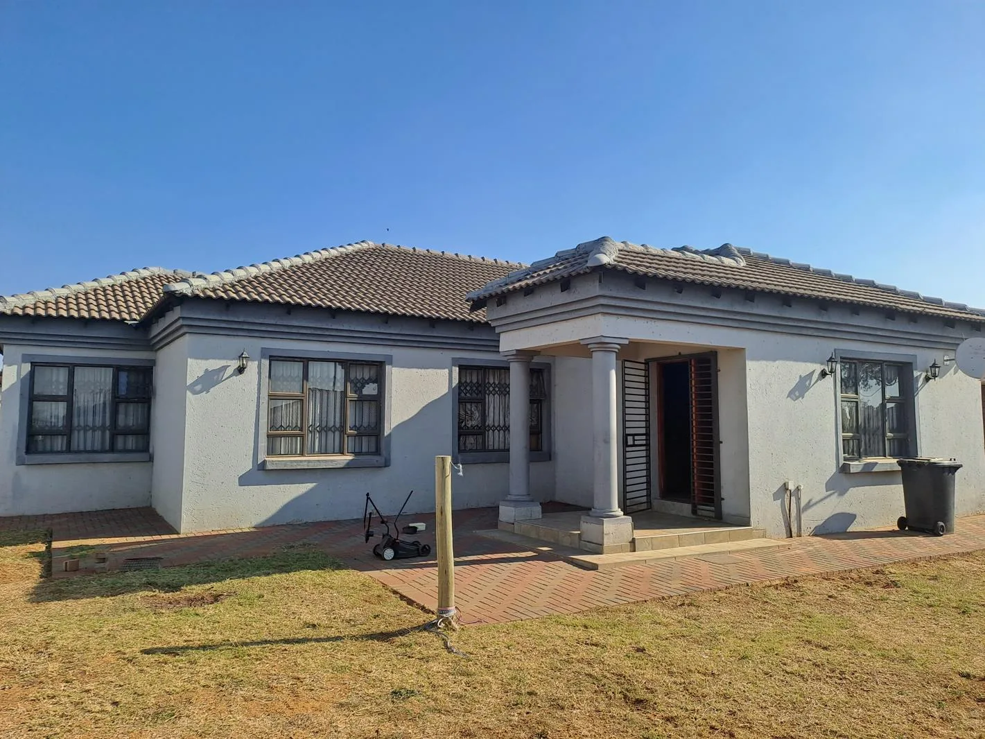 4 Bedroom House in Cultura Park