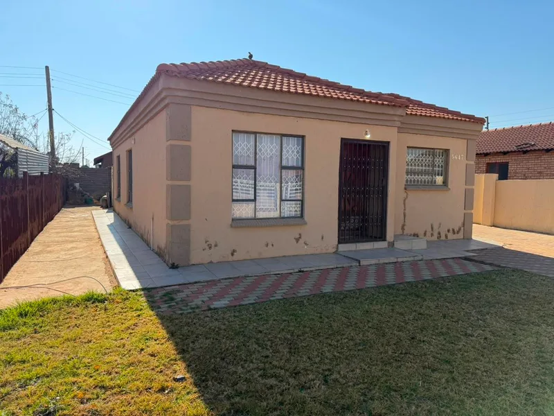 3 Bedroom House in Mmabatho Unit 14