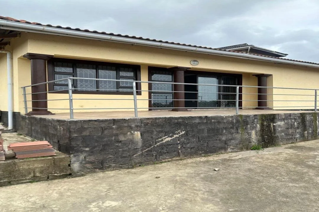 3 Bedroom House for sale in Lovu
