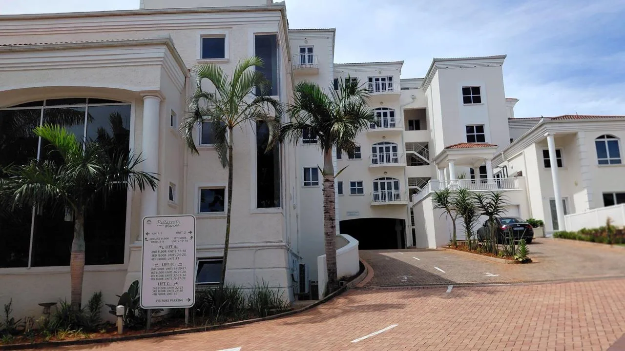 4 Bedroom Townhouse to rent in La Lucia