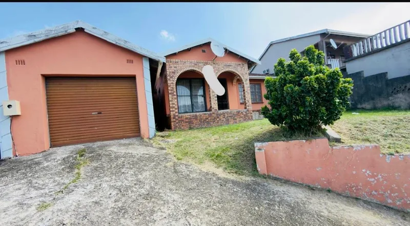 4 Bedroom House in Umlazi