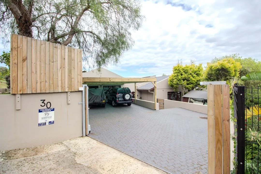 5 Bedroom House for sale in The Village