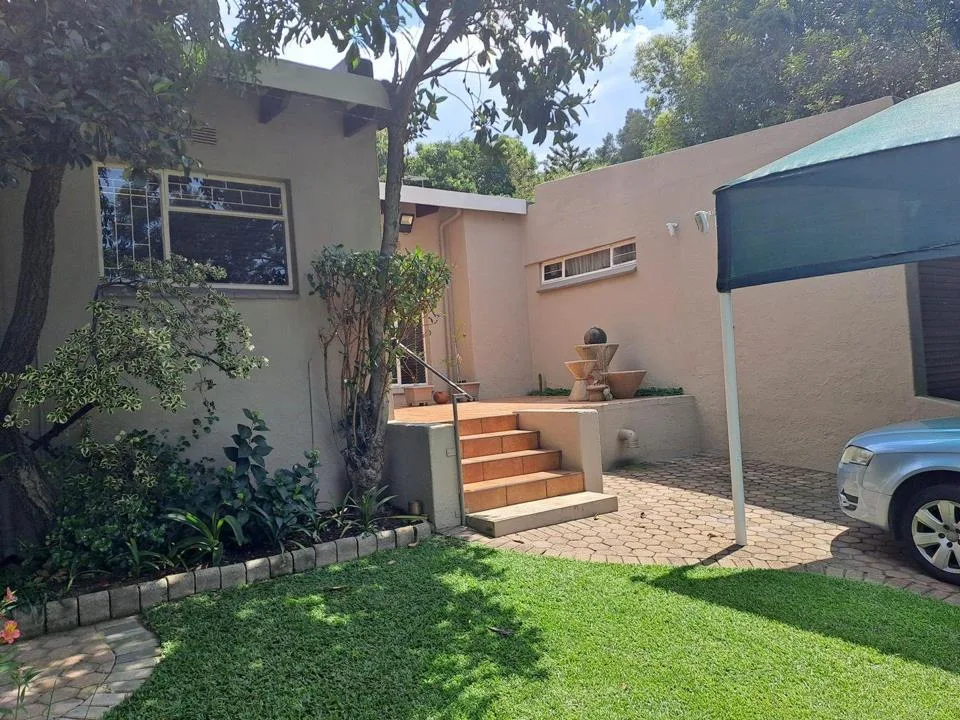 3 Bedroom House for sale in Wilro Park
