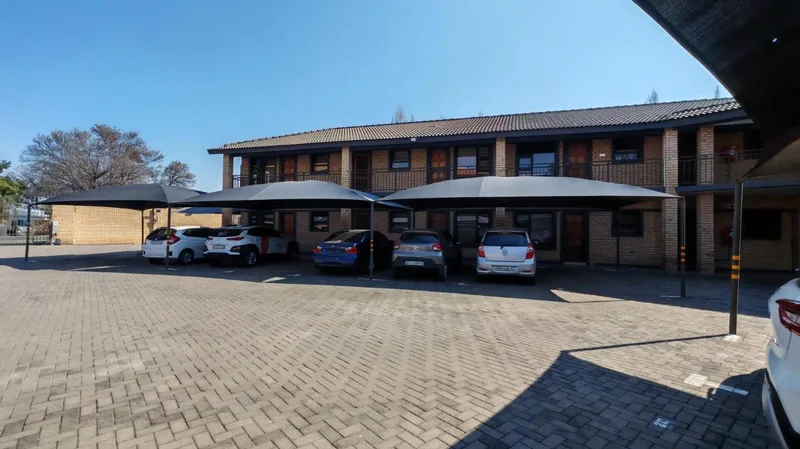 2 Bedroom Apartment / flat for sale in Potchefstroom Central