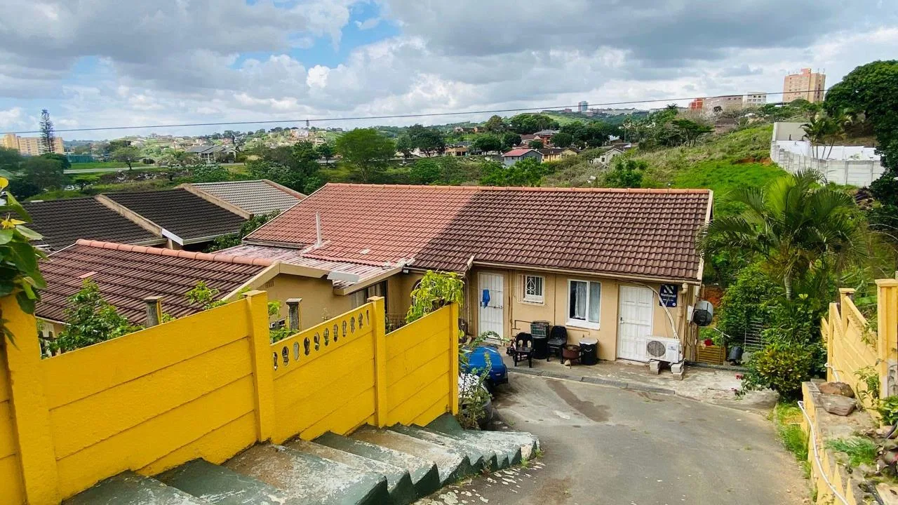 8 Bedroom House for sale in Reservoir Hills
