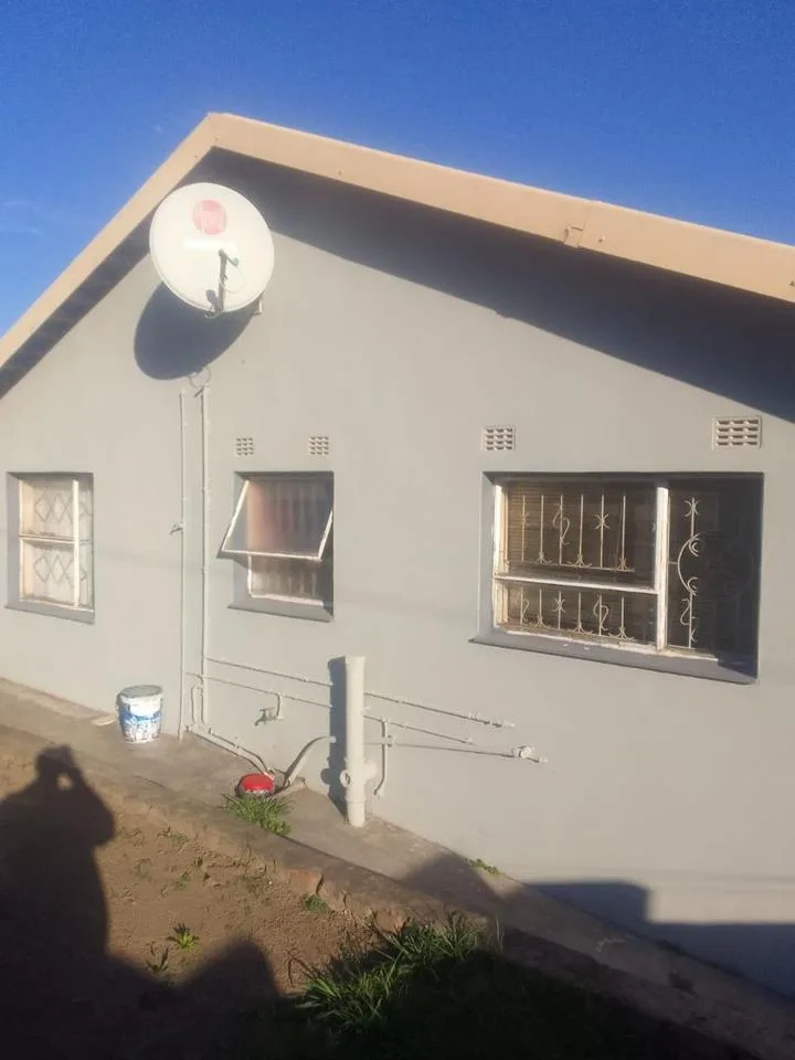 3 Bedroom House for sale in Phakamisa