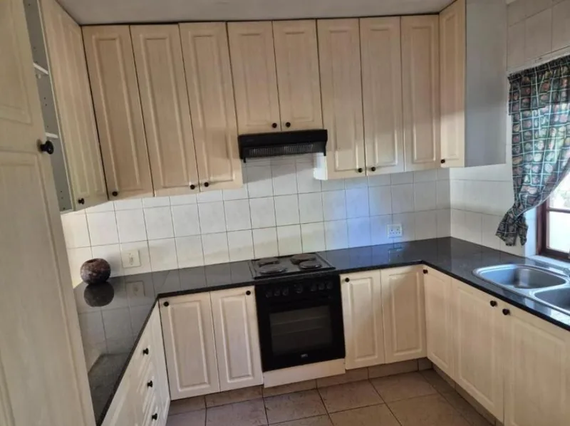 2 Bedroom Garden Cottage in Carlswald Estate