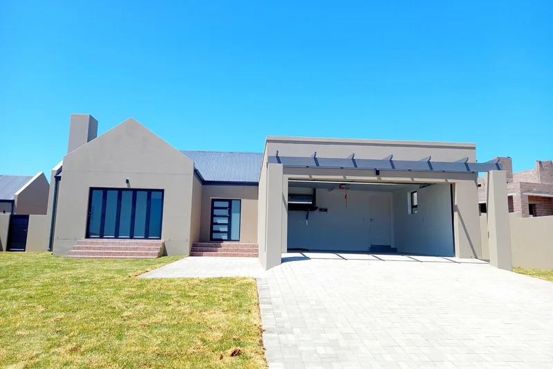 Property for sale in Vredenburg
