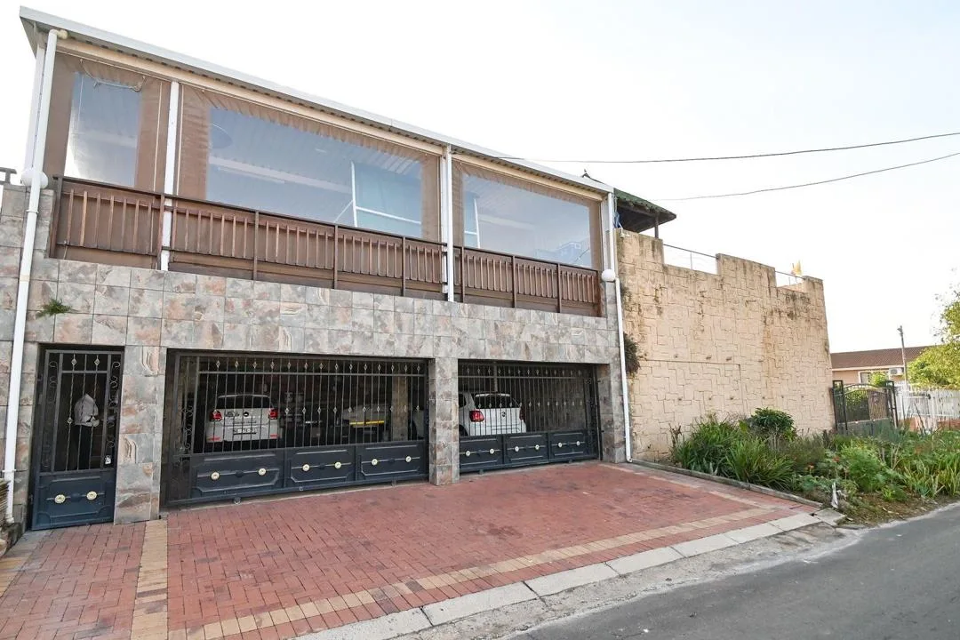 4 Bedroom House for sale in Reservoir Hills