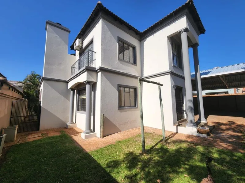5 Bedroom Apartment / flat for sale in Montana Park