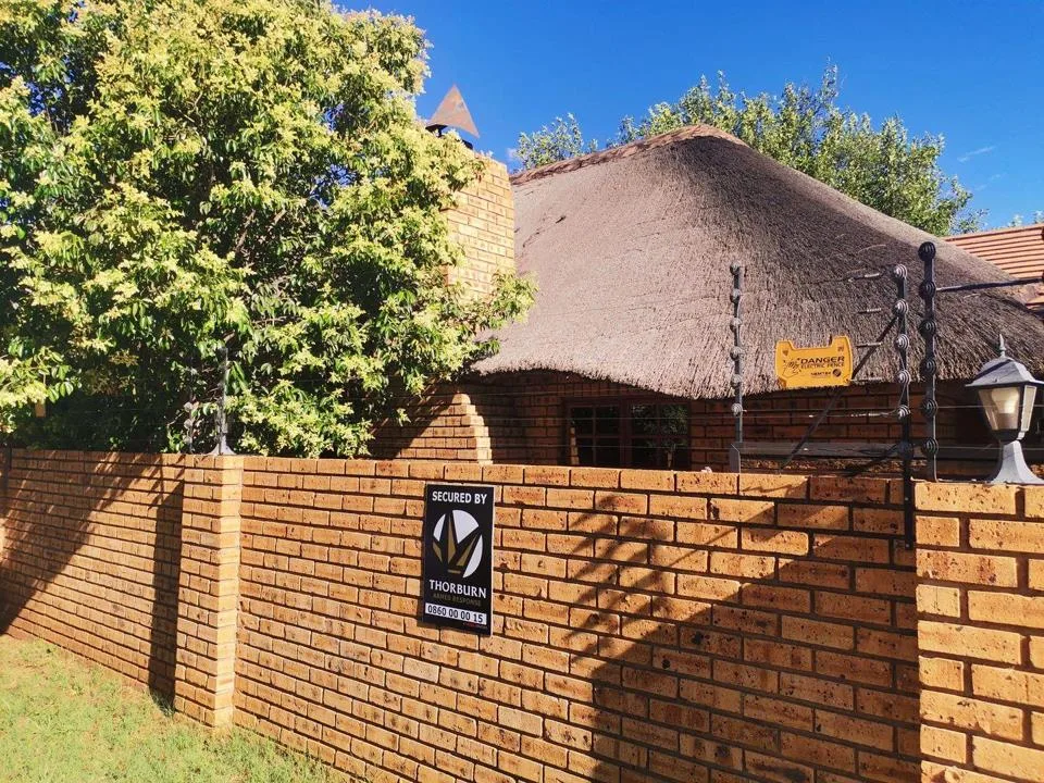 4 Bedroom House for sale in Kuruman