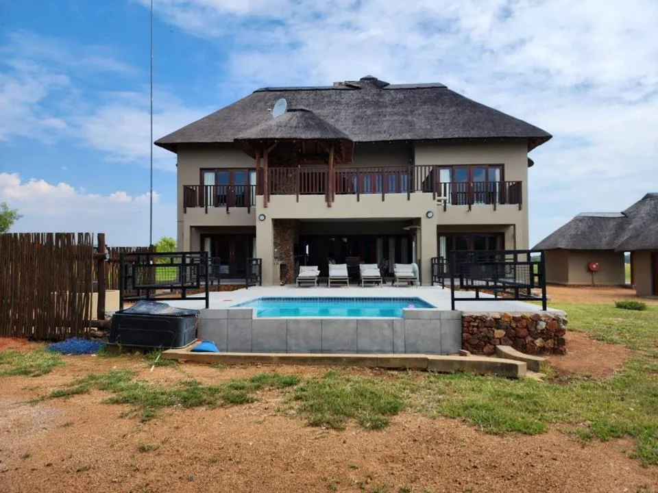 6 Bedroom House for sale in Zebula Golf Estate
