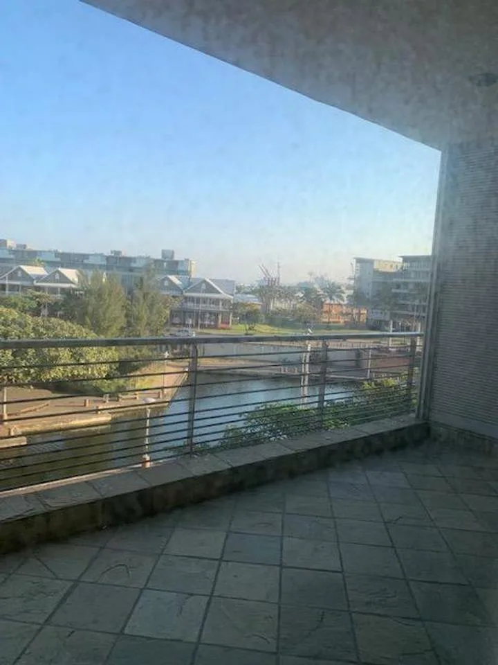 2 Bedroom Apartment / flat for sale in Point Waterfront
