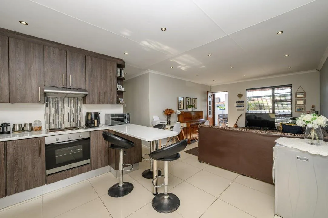3 Bedroom House for sale in Fairview