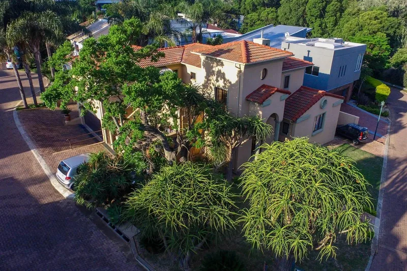 4 Bedroom House in Featherbrooke Estate