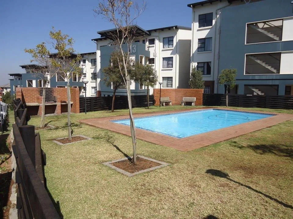 2 Bedroom Apartment / flat to rent in Oakdene