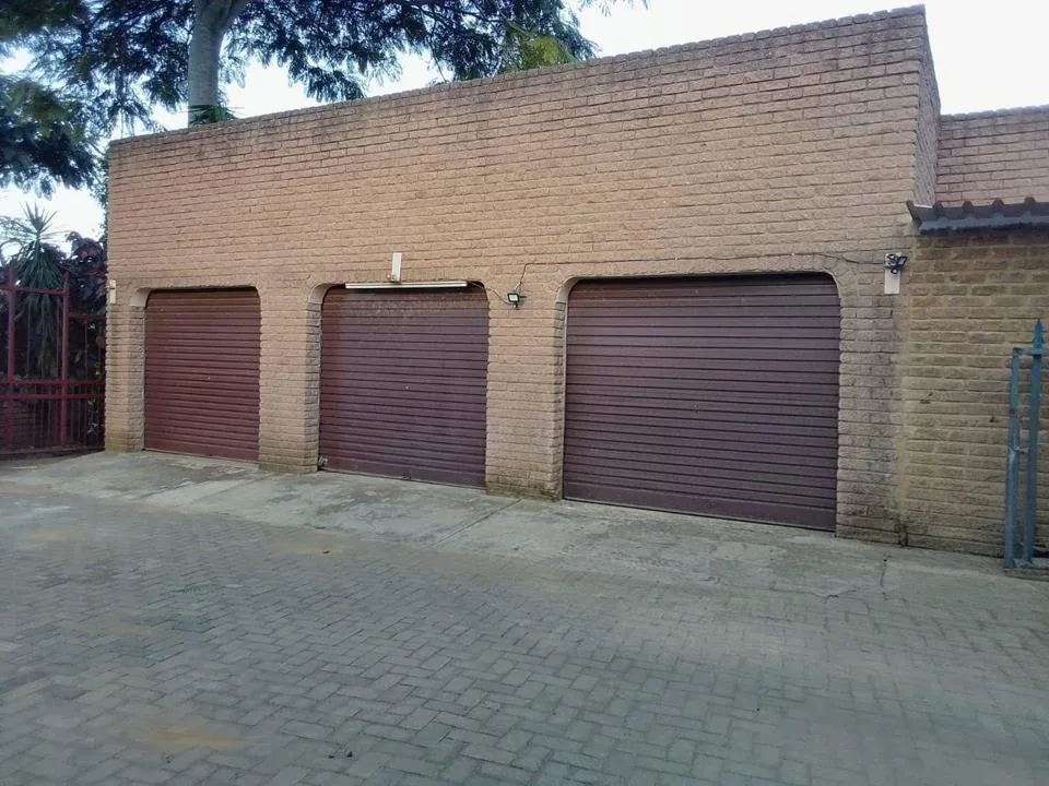 4 Bedroom House to rent in Geelhoutpark
