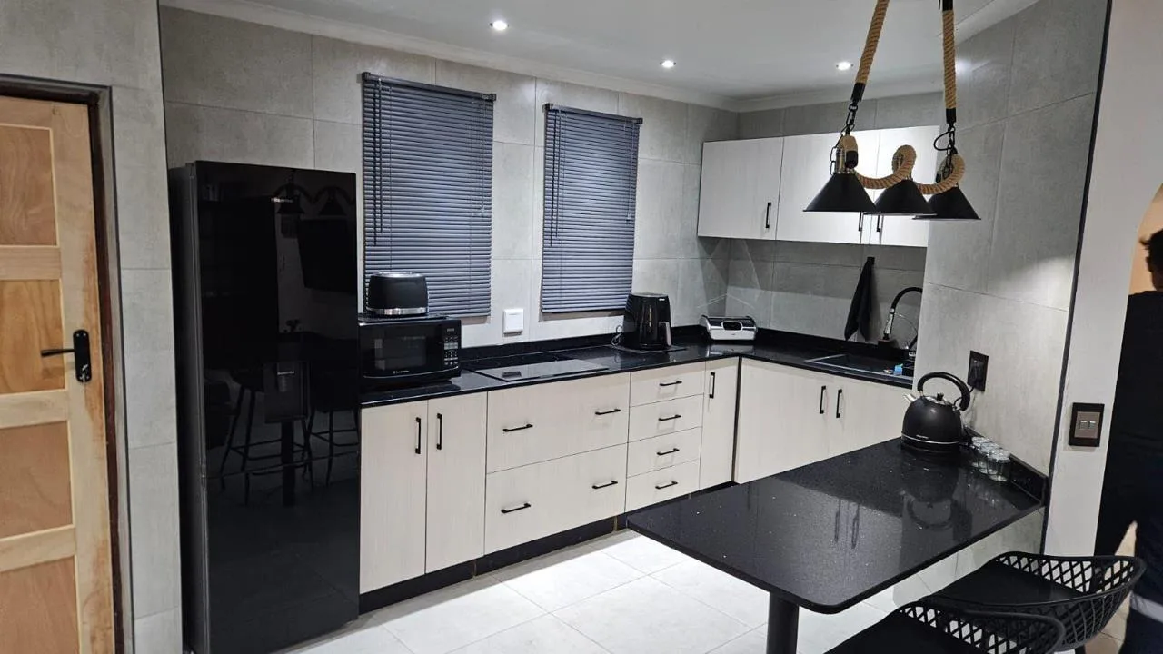 4 Bedroom House to rent in Birdswood