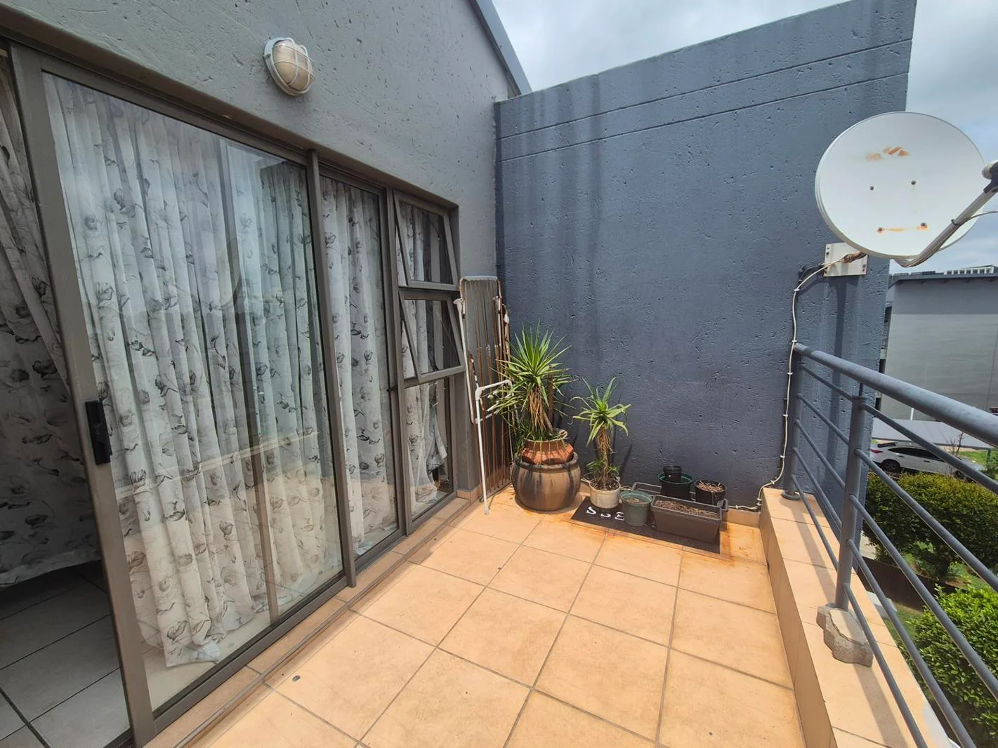 Property to rent in Greenstone Hill