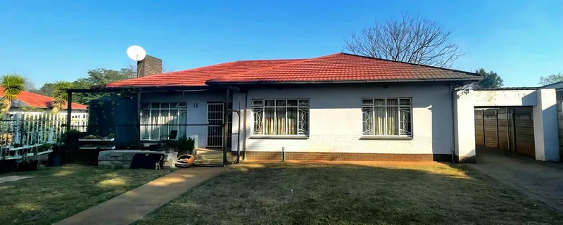 7 Bedroom House in Kempton Park Ext 2