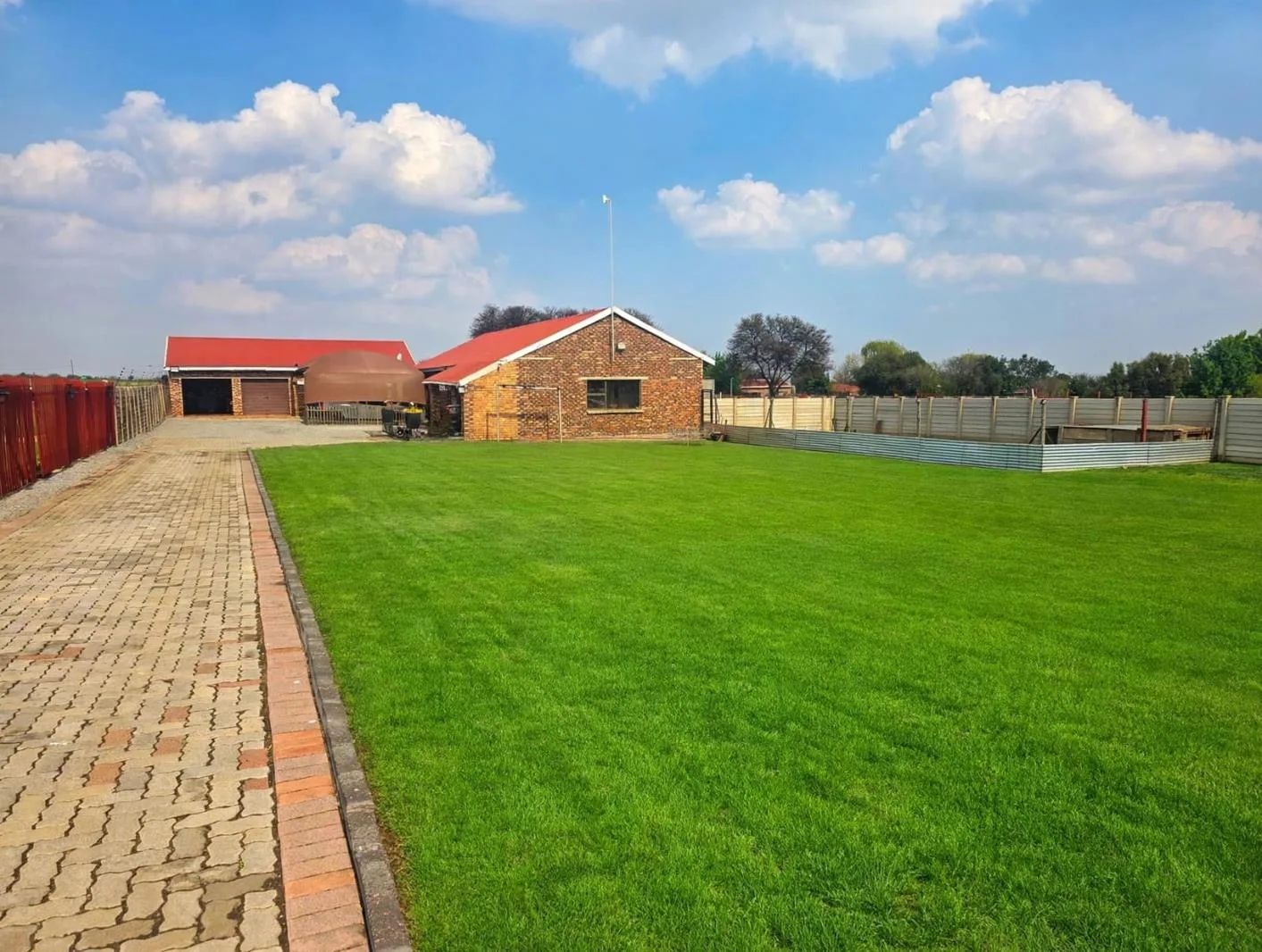 2.2 ha Farm in Meyerton Central