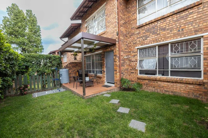 2 Bedroom Apartment / flat for sale in Vorna Valley