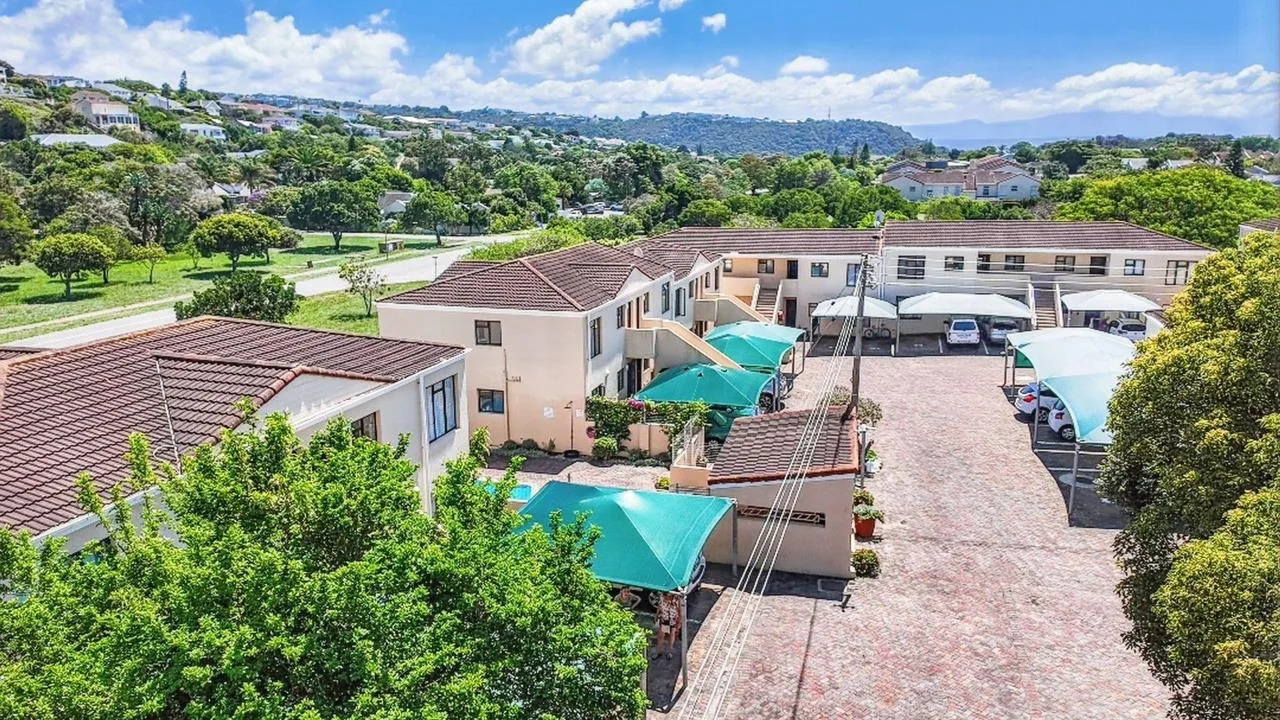 2 Bedroom Apartment / flat for sale in Seaside Longships
