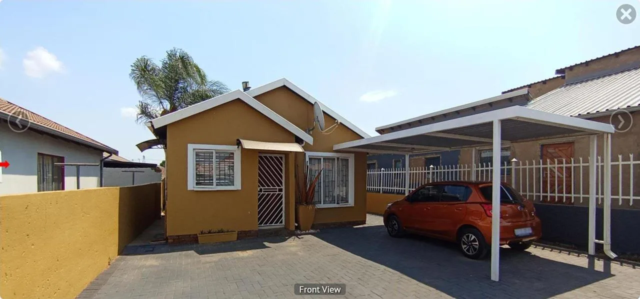 2 Bedroom House for sale in Soshanguve East Ext 4