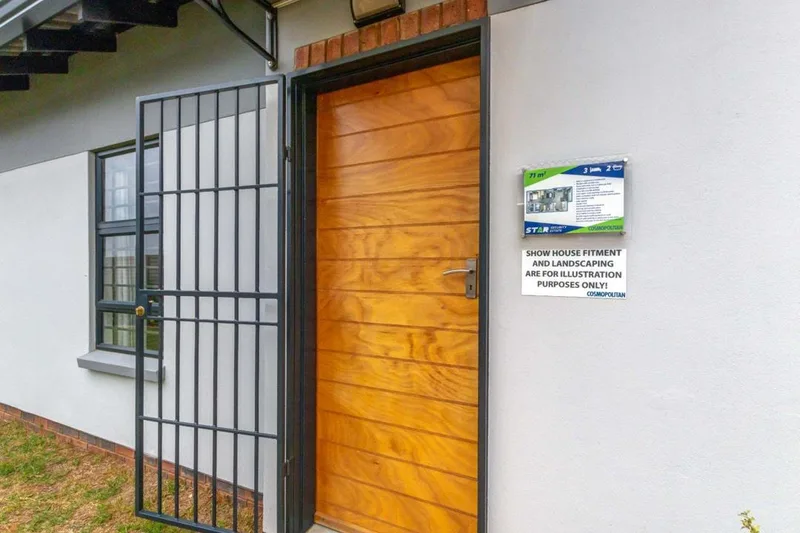 3 Bedroom House for sale in Protea Glen