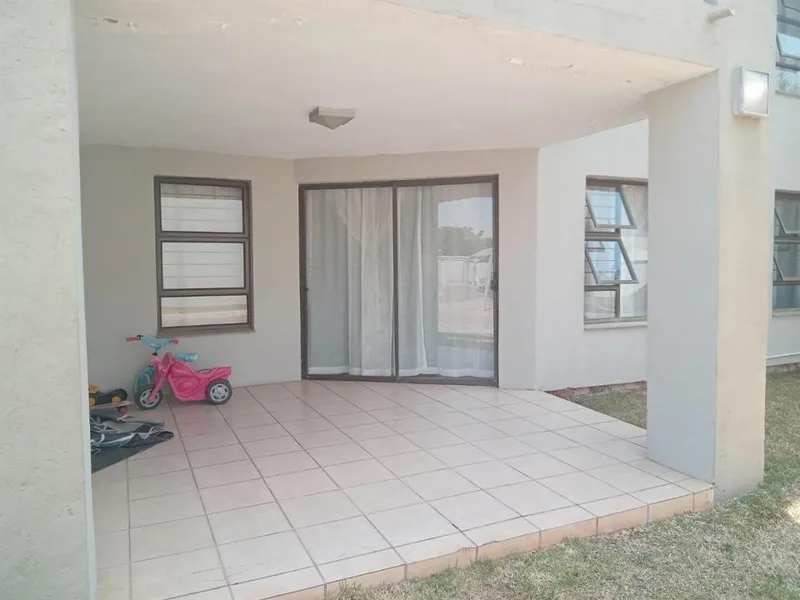 2 Bedroom Townhouse for sale in Penina Park Ext 1