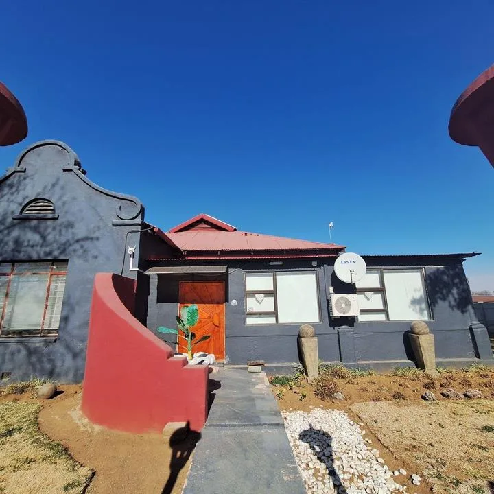 4 Bedroom House for sale in Villiers