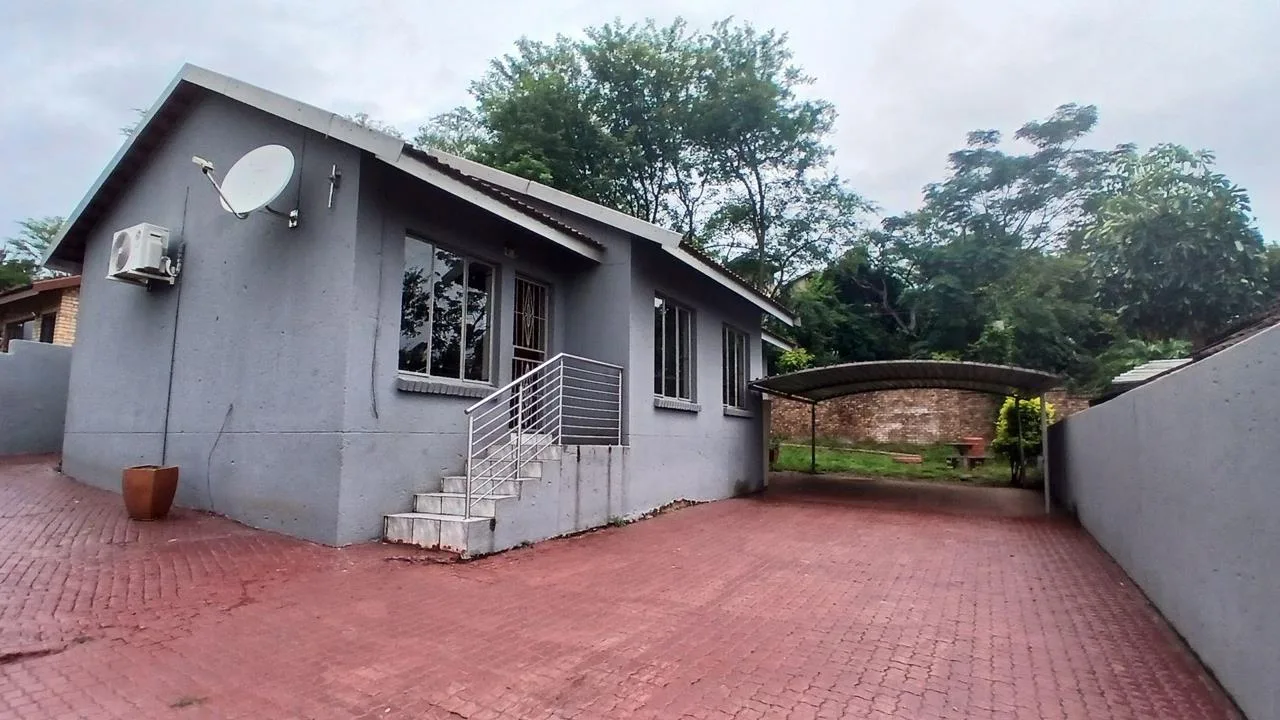 3 Bedroom House to rent in West Acres