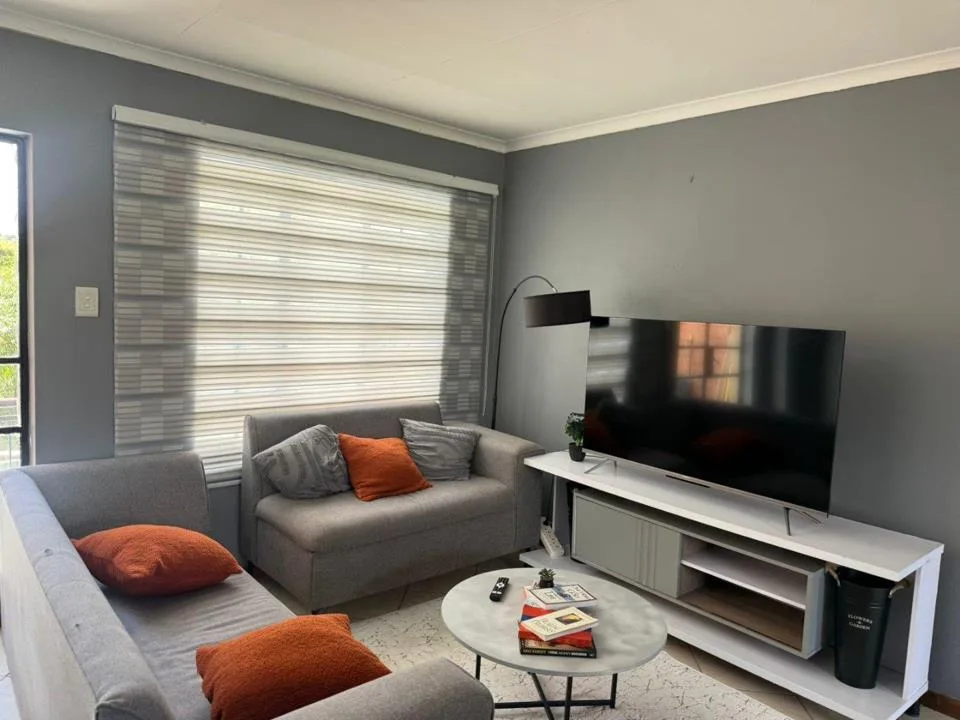 2 Bedroom Apartment / flat for sale in Bayswater