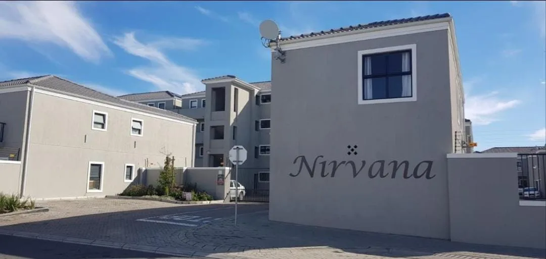 3 Bedroom Apartment / flat for sale in Parklands