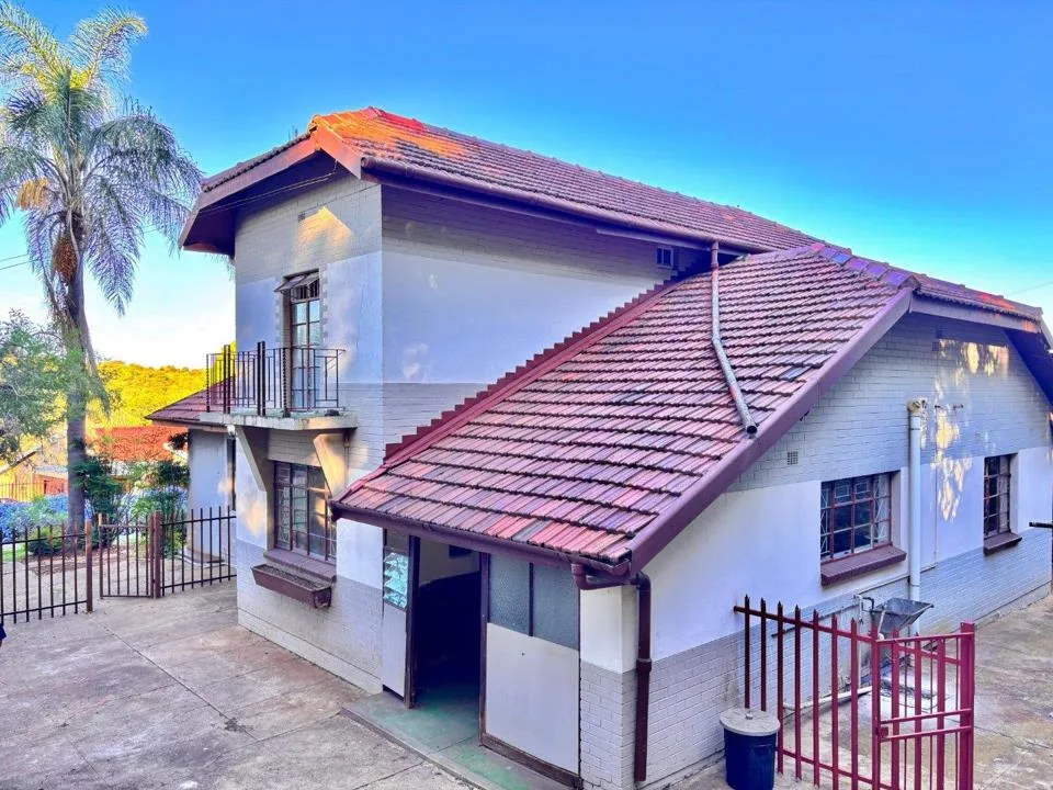 4 Bedroom House for sale in Reservoir Hills