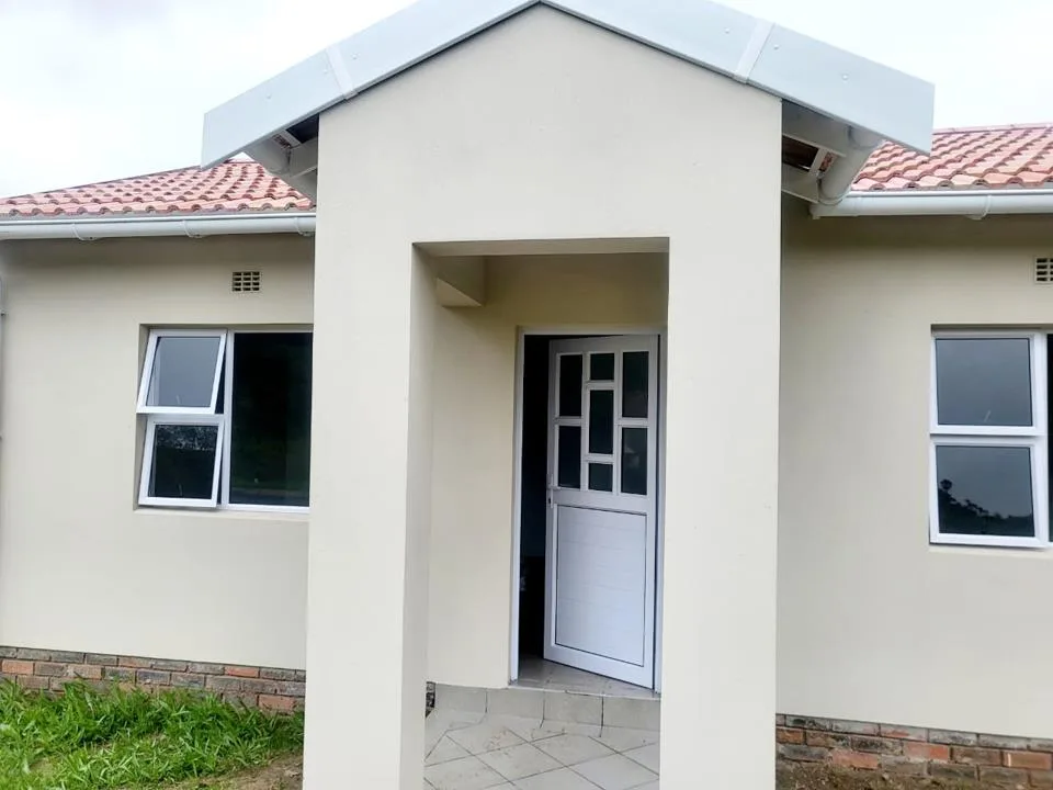 2 Bedroom House for sale in Amalinda