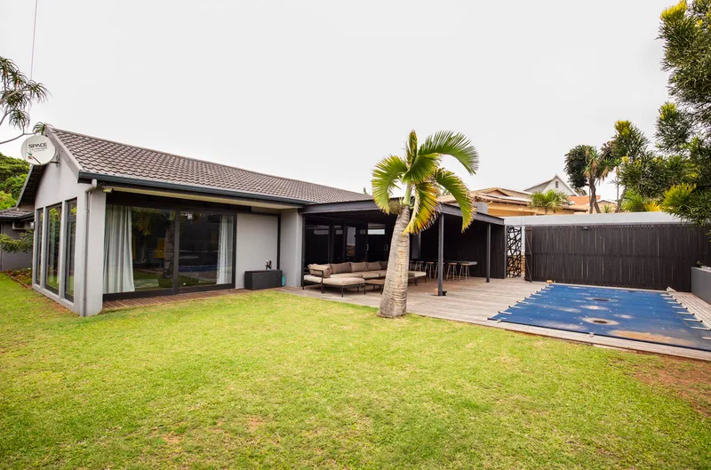 6 Bedroom House in Glenashley