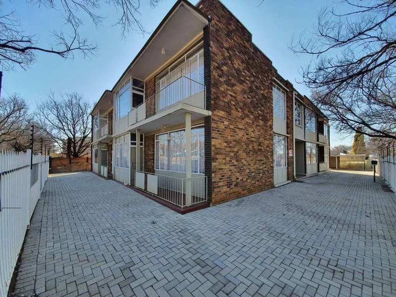 1 Bedroom Apartment / flat for sale in Potchefstroom Central