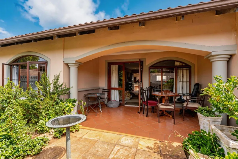 2 Bedroom Townhouse in Le Domaine