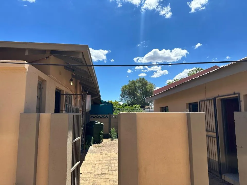 3 Bedroom House for sale in New Park
