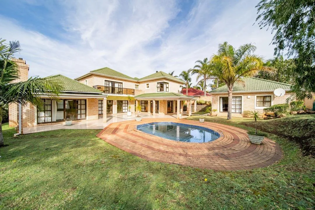 4 Bedroom House for sale in Vincent Heights
